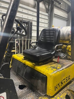 14700 lb. Hyster #S155XL, LPG forklift, 181" load height, 98" mast height, hard tire - Image 7