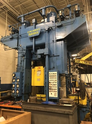 2750 Ton, Cincinnati #25-10-12, hydroform press, 16" stroke, 29.75" DL, 1963 - Image 1