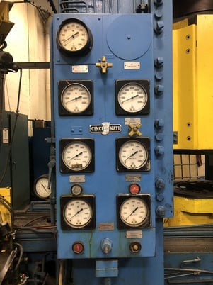 2750 Ton, Cincinnati #25-10-12, hydroform press, 16" stroke, 29.75" DL, 1963 - Image 2