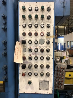 2750 Ton, Cincinnati #25-10-12, hydroform press, 16" stroke, 29.75" DL, 1963 - Image 3