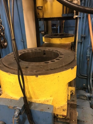 2750 Ton, Cincinnati #25-10-12, hydroform press, 16" stroke, 29.75" DL, 1963 - Image 4