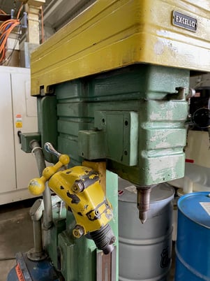 Ex-Cell-O #74-A, center lap, 10" dia. x 36" btwn centers, 1-1/2" stroke, 3 spindle speeds via pulleys - Image 2