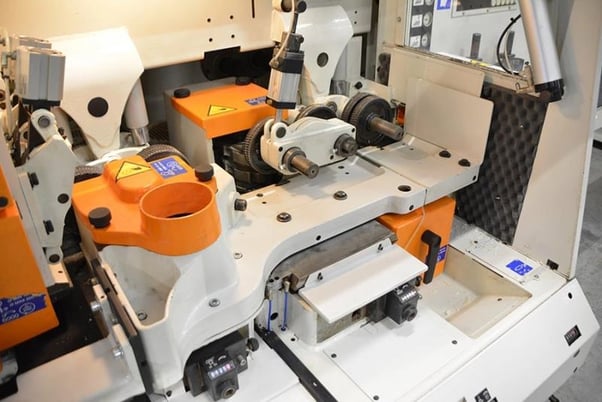 SCM #Superset-NT, feed through moulder, 6-head, 9-7/16" x 4-3/4" capacity, 1.5" spindle diameter - Image 10