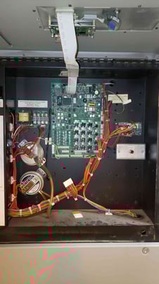 30 Ton Liebert #UH529C-AAOO, CRAC Unit, Chilled Water AC, Upflow, 150 psig, 10 HP Fan, 460 V, 2000 - Image 5