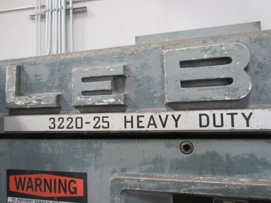 36" x 240" LeBlond #3220-25 Servoshift, heavy duty engine lathe - Image 4