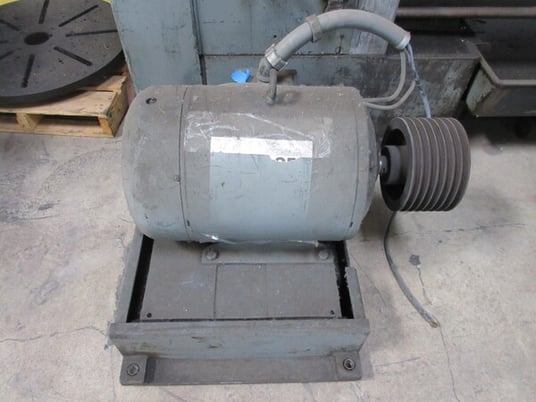 36" x 240" LeBlond #3220-25 Servoshift, heavy duty engine lathe - Image 9