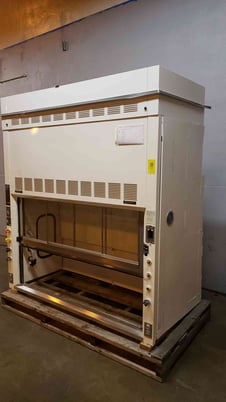 Fisher Hamilton, Safe Aire Fume Hood, 6' width, 63" x 23" x 60" Interior, 23" x 6" x 10" rectangle vent - Image 5