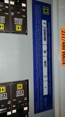 100 Amp. Square D, NC38SHR, NF Panelboard, (31) breakers, 4 Wire, 3 phase, 480Y/277 VAC - Image 6