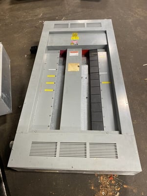 800 Amp. Square D, HCW, I-Line Panelboard, 480Y/277V., 3PH 4W 66 Space - Image 1