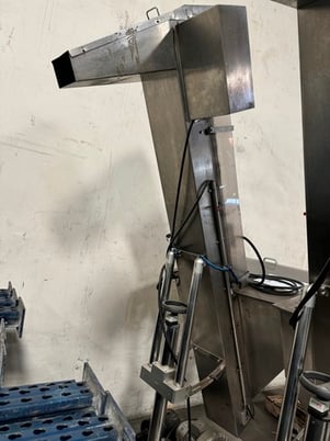 Pharma Pack, Stainless Steel incline cleated capacity elevator, 10" wide belt, 9' high - Image 5