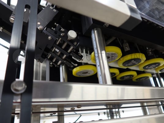 E-Pak, automatic, inline, Stainless Steel, feeder, spindle cappper, conveyor & capacity inspection, 10-90 - Image 2