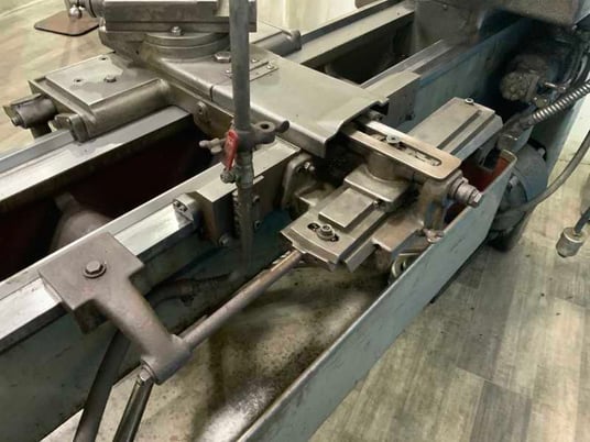 16" x 60" LeBlond #1660, engine lathe, 11" swing over cross slide, taper attachment, thread dial, 3 HP - Image 5