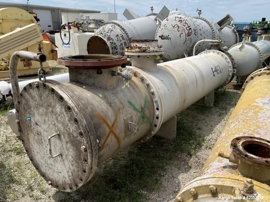 1824 sq.ft., Doyle & Roth, Heat Exchanger, .75" diameter x 10' long Tubes rated 86 psi/ FV at 400 F, 1992 - Image 2