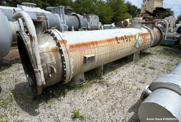 1824 sq.ft., Doyle & Roth, Heat Exchanger, .75" diameter x 10' long Tubes rated 86 psi/ FV at 400 F, 1992 - Image 4