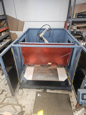 OTC, Almega EX-V6, Daihen Robotic Welding Cell, 6 Axes, 2002 - Image 2
