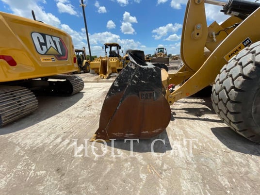 Cat 938M QC, Wheel Loader, 1389 hours, S/N: P5K01181, 2020 - Image 7