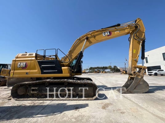 Caterpillar 349 12 TC, Crawler Excavator, 2670 hours, S/N: RYG20775, 2022 - Image 2