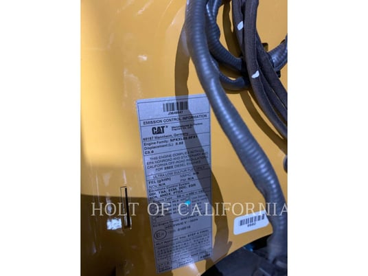 Caterpillar D2, Crawler Dozer, 833 hours, S/N: XKM01466, 2022 - Image 8