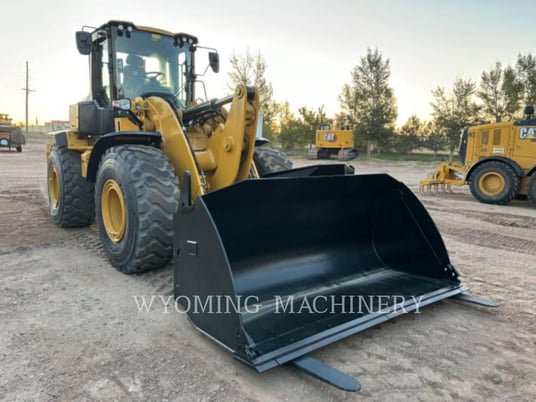 Cat 938, Wheel Loader, 133 hours, S/N: EZY00945, 2024 - Image 2