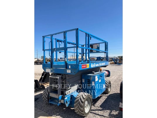 Genie Industries GS3369RTG, Lift Scissor, 1221 hours, S/N: GS6912-1045, 2012 - Image 3