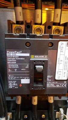 125.0 KVA MGE #PMN168-42-125-S, PMM uninterruptible power supplies Bypass System, 4 Wire, 3 phase, 347 Amps - Image 5
