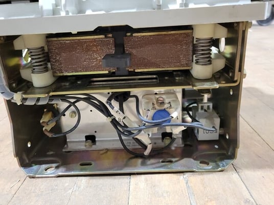 540 Amp. Cutler-Hammer #C10JN3, Contactor, 3P 3PH Coil 110/120V NEMA Size 6 Series C1 - Image 8
