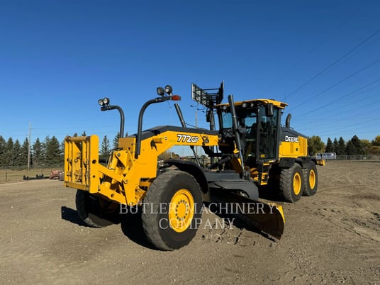 Deere &Co 772GP, Motor Grader, 5616 hours, S/N: 1DW772GPAHF681050, 2017 - Image 1