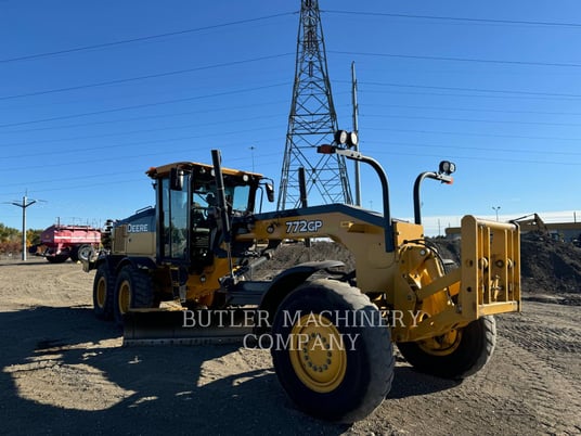 Deere &Co 772GP, Motor Grader, 5616 hours, S/N: 1DW772GPAHF681050, 2017 - Image 2