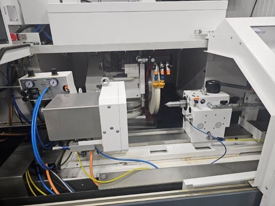 Studer #Favorit, CNC Cylindrical Grinder, Low Hours, Fanuc Oi-TD, Tailstock, 2021 - Image 4