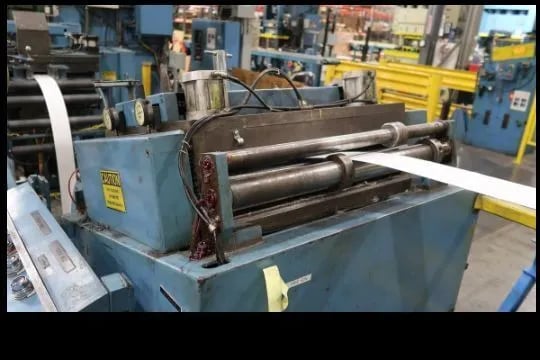 10000 lb. Rowe #10024-DSJ, servo feed line, 24" x .032" stock, pilot release, 7-rolls, entry & exit pinch - Image 10