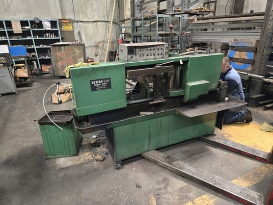 Hem #1000AH, automatic horizontal bandsaw, 3 HP, 110 psi, 220/440 V., S/N 121280 - Image 1