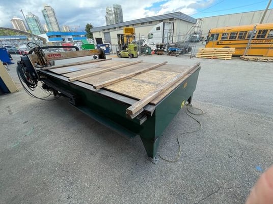 Vicon #HVAC0520-DL plasma / liner cutting table, 56" x 240", Dell PC Control, 1 plasma torch - Image 1