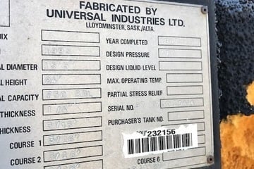 750 bbl Coated Storage Tank EMULSION, Universal Industries - Image 9