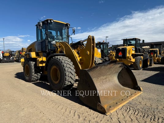 Cat 930M, Wheel Loader, 869 hours, S/N: F5K02936, 2023 - Image 2