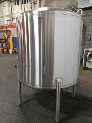 Walker 15 BBL 304 Stainless Steel tank, 15 barrel, 16" x20" manway, 3" side port, (2) 2" top inlets - Image 4