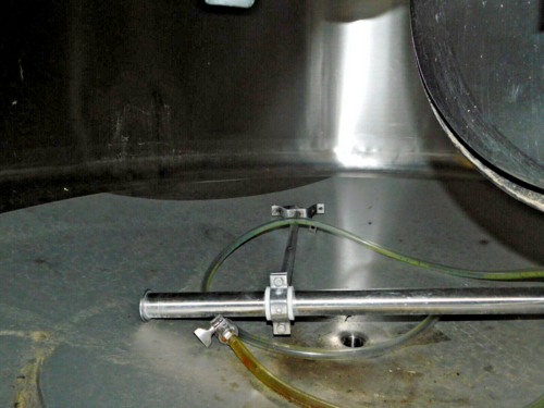 Walker 15 BBL 304 Stainless Steel tank, 15 barrel, 16" x20" manway, 3" side port, (2) 2" top inlets - Image 9