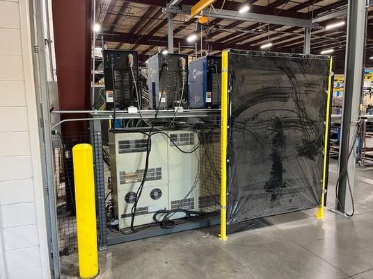 Yaskawa Motoman, EA1400, Triple-Arm Robot Welding Cell, Miller Auto Axcess 450, 2004 - Image 6