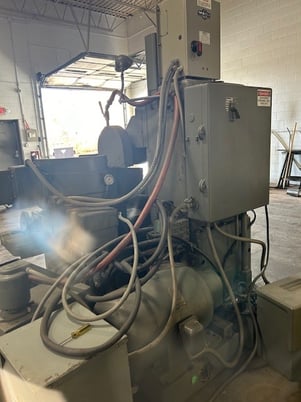 Heald #261, horizontal spindle rotary surface grinder, 17" EMC, 14" x 1" wheel - Image 6