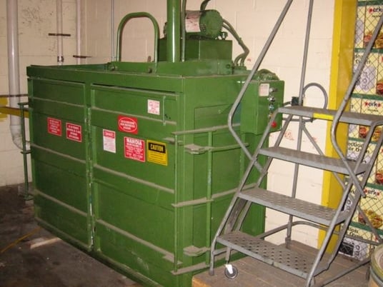 30" x 30" x 30" Nanoia, carboard baler - Image 1