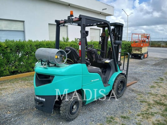 Mitsubishi Caterpillar Forklift FG30N5-GLE, Forklift, 104 hours, S/N: AF13G21176, 2024 - Image 3