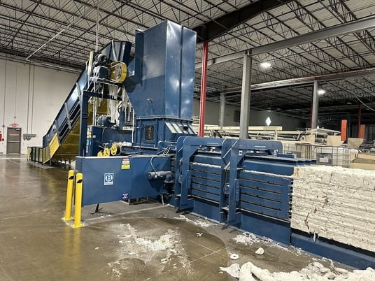 Balemaster #E0-2273, automatic tie baler, 60 x 40 hopper opening, 10" cylinder, 75 HP, refurbished 2022 - Image 1