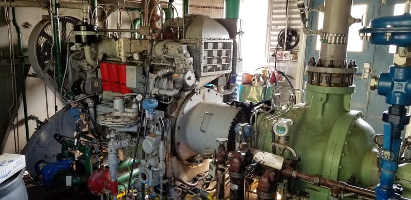400 HP Sullari #018890-013, screw compressor, Waukesha F18 NG engine, Air-X-Changer cooler, PLC Control, 1988 - Image 6