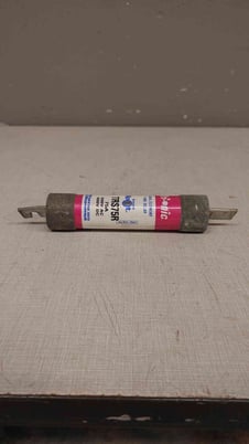 Bundle of Assorted Fuses - Image 2