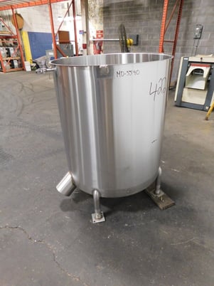 125 gallon 304 Stainless Steel open top tank, 33" diameter, 36" straight wall, 6" outlet - Image 4