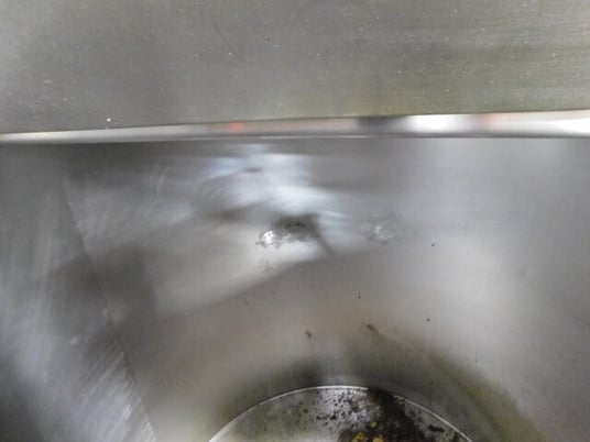 200 gallon 304 Stainless Steel open top tank, 39" diameter, 41" straight wall, 3" outlet, with lids - Image 7
