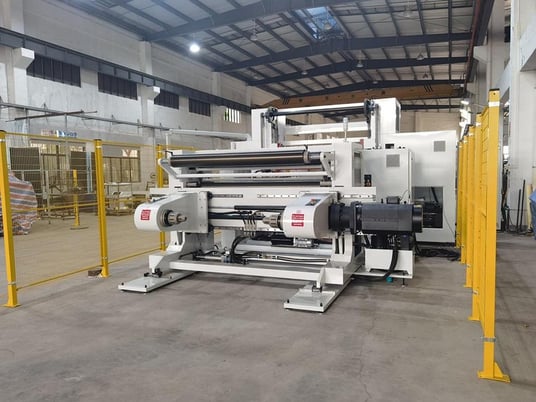 SRC Systems #72TDW, 2-drum winder, 53" rewind diameter, shaftless floor pick up unwind - Image 8