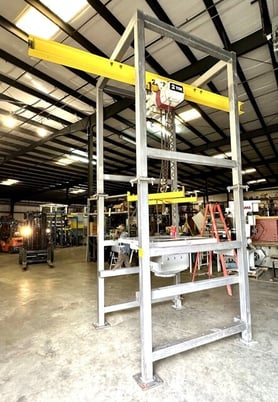 Two Way Control & Metering Bulk Bag Unloader, 2-Ton Hoist, 45" x 45' ' Hopper, 33" x 33" lift device, 4" - Image 4
