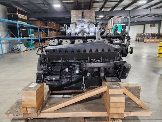 1207 HP Mitsubishi #S12A2-Y1PTA, diesel generator engine, 1800 RPM, new, in stock - Image 3