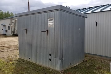 10.5' x 6.5' x 8.5' Brytex, steel storage building, wood floor, 2002 - Image 8