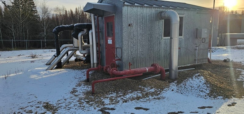 14' x 7' x 8' Brytex, equipment building, 1994 - Image 1